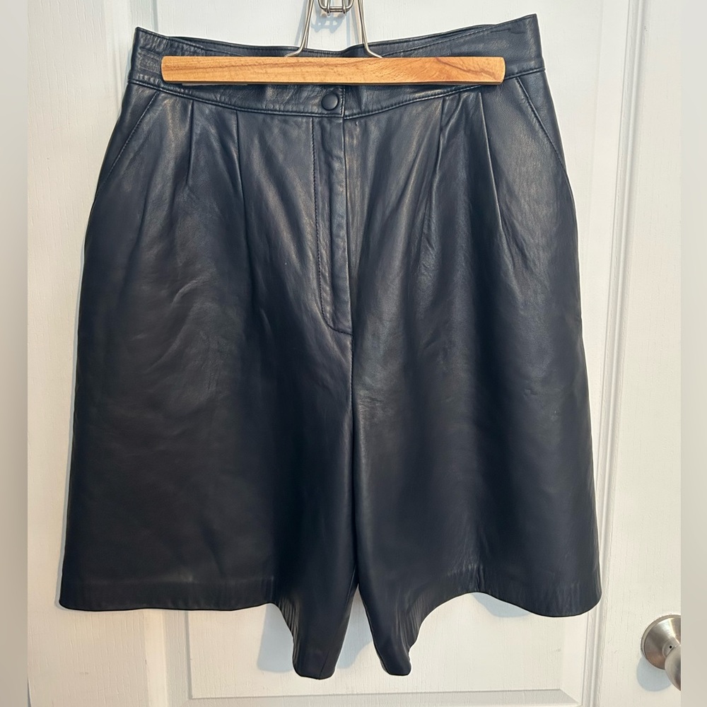 Like new Danier Leather shorts